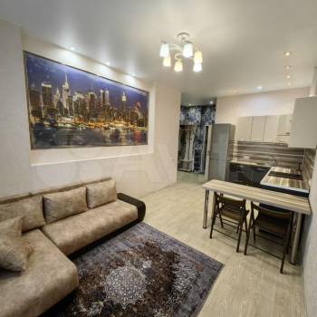 Сдается 1-комнатная квартира, 42 м²