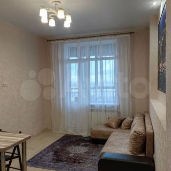 Сдается 1-комнатная квартира, 42 м²