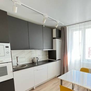 Сдается 1-комнатная квартира, 41,9 м²