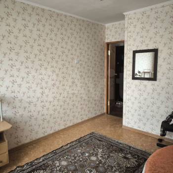 Сдается Многокомнатная квартира, 60 м²