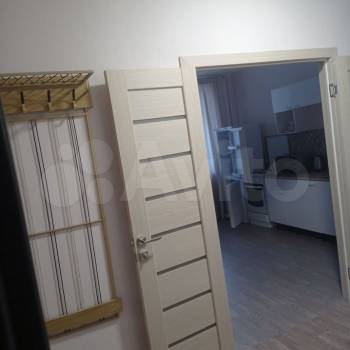 Сдается 1-комнатная квартира, 50 м²