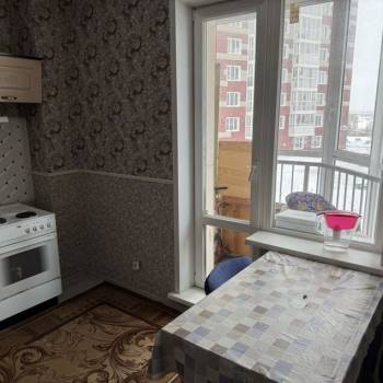 Сдается 2-х комнатная квартира, 56 м²