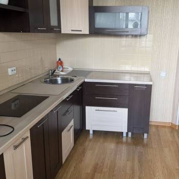 Сдается 1-комнатная квартира, 38 м²