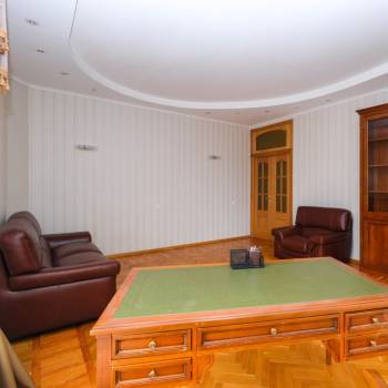 Сдается Многокомнатная квартира, 145 м²