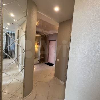 Сдается Многокомнатная квартира, 65 м²