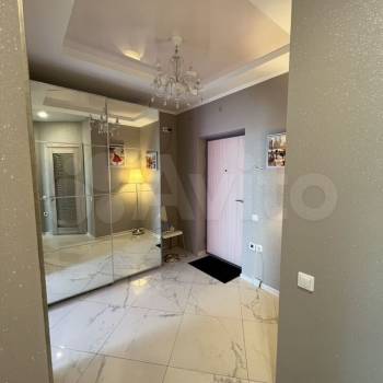 Сдается Многокомнатная квартира, 65 м²