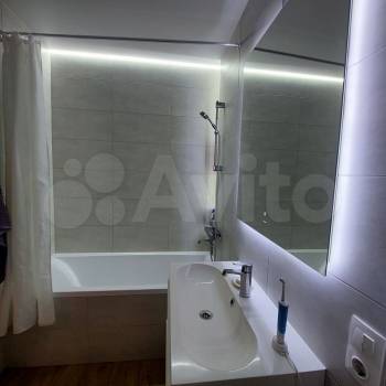 Сдается 2-х комнатная квартира, 60 м²