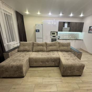 Сдается 1-комнатная квартира, 50 м²