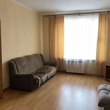 Сдается 1-комнатная квартира, 40,3 м²