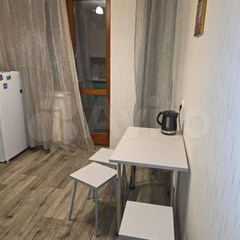 Сдается 1-комнатная квартира, 37 м²