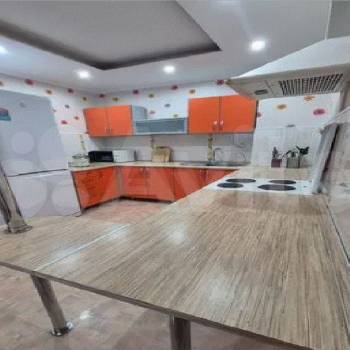 Сдается 2-х комнатная квартира, 74 м²