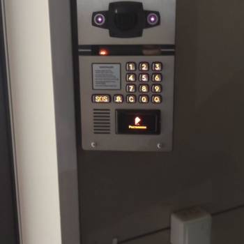 Продается 2-х комнатная квартира, 61 м²