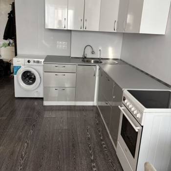 Сдается 1-комнатная квартира, 42 м²