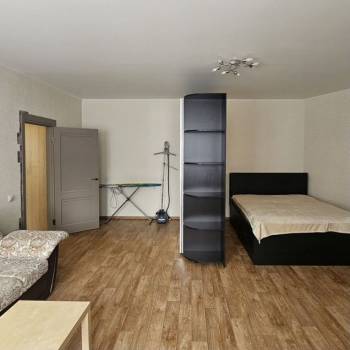 Сдается 1-комнатная квартира, 59 м²