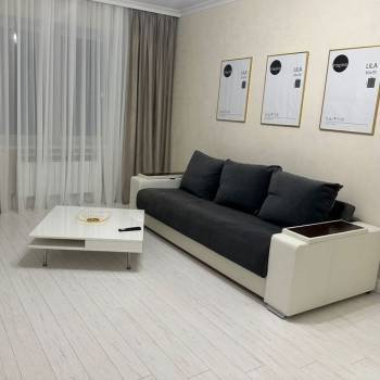 Сдается 2-х комнатная квартира, 62 м²