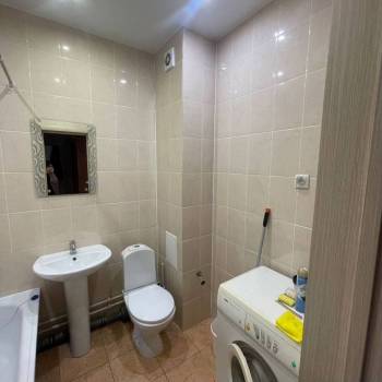 Сдается 1-комнатная квартира, 41 м²