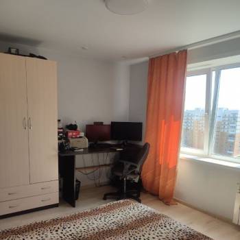 Продается 3-х комнатная квартира, 93,9 м²