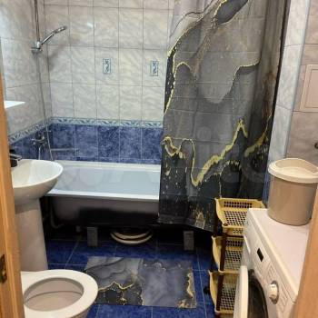 Сдается 1-комнатная квартира, 35 м²