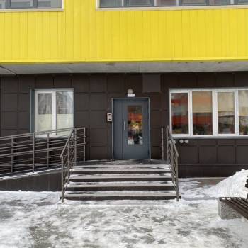 Сдается 1-комнатная квартира, 64 м²