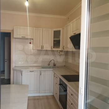 Сдается 1-комнатная квартира, 40 м²