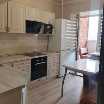 Сдается 1-комнатная квартира, 40 м²