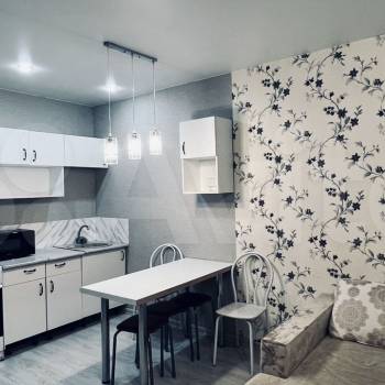 Сдается 1-комнатная квартира, 32 м²