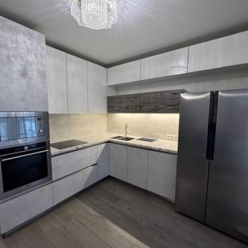 Сдается 2-х комнатная квартира, 59 м²