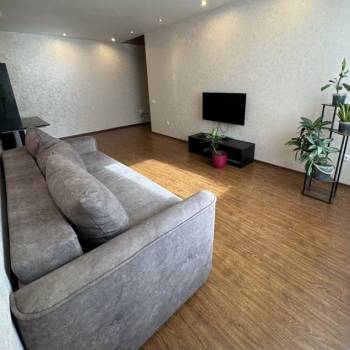 Сдается 2-х комнатная квартира, 55 м²