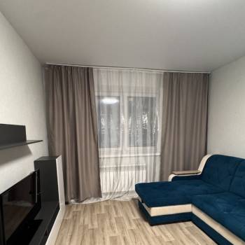 Сдается 1-комнатная квартира, 35 м²