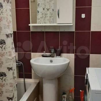 Сдается 1-комнатная квартира, 39 м²