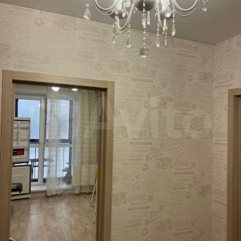 Сдается 1-комнатная квартира, 42 м²