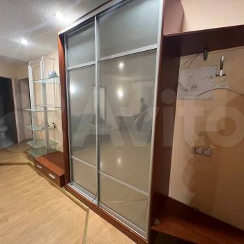 Сдается Многокомнатная квартира, 60 м²