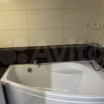 Сдается 2-х комнатная квартира, 63 м²