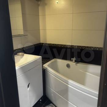 Сдается 2-х комнатная квартира, 63 м²