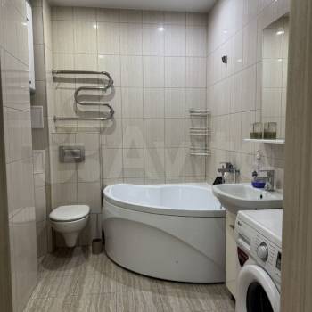 Сдается 1-комнатная квартира, 38 м²