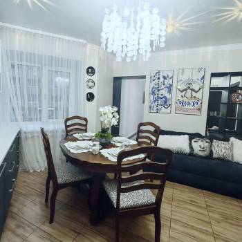 Сдается 2-х комнатная квартира, 73 м²