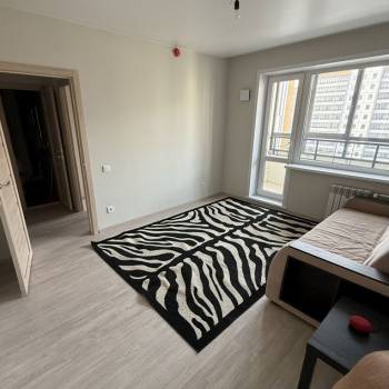 Продается 1-комнатная квартира, 38,6 м²