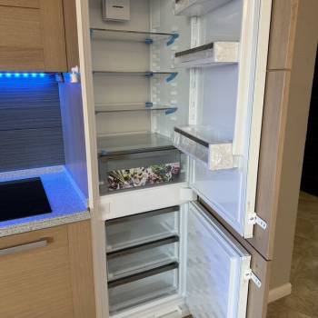 Продается 1-комнатная квартира, 51,1 м²