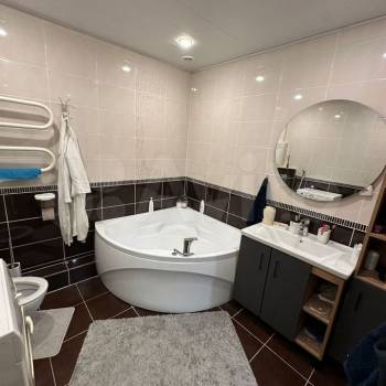 Сдается 2-х комнатная квартира, 64 м²