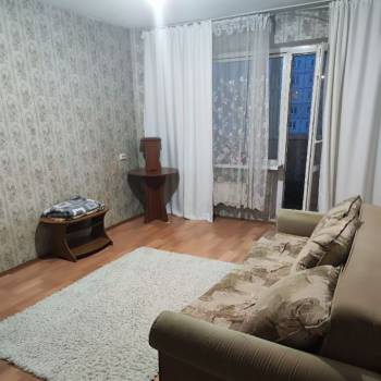 Сдается 1-комнатная квартира, 39 м²