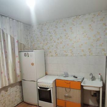 Сдается 1-комнатная квартира, 39 м²