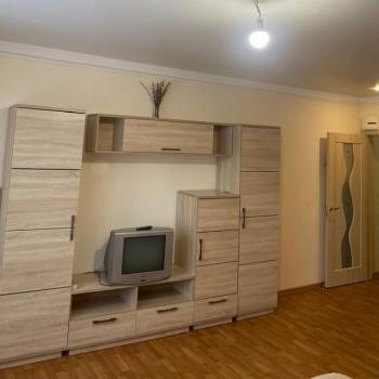 Сдается 1-комнатная квартира, 33,4 м²