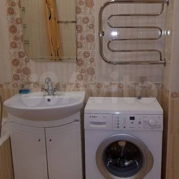 Сдается 2-х комнатная квартира, 75 м²