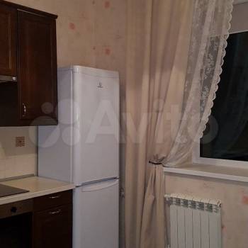 Сдается 2-х комнатная квартира, 75 м²