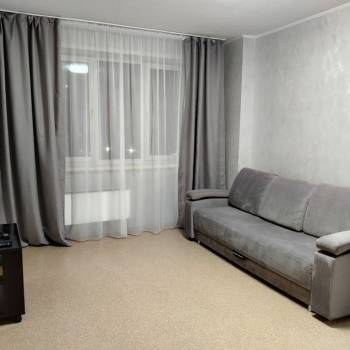 Сдается 1-комнатная квартира, 44 м²