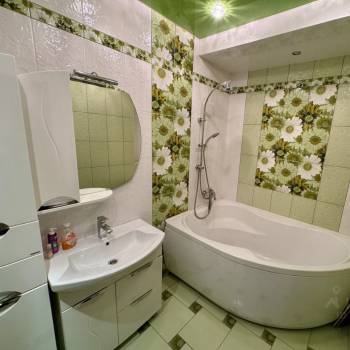 Сдается 2-х комнатная квартира, 67 м²