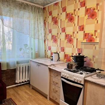 Сдается Многокомнатная квартира, 64 м²