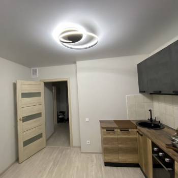 Продается 1-комнатная квартира, 40 м²