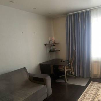 Сдается 1-комнатная квартира, 51,6 м²