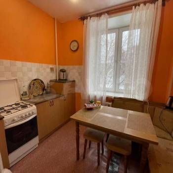 Сдается Многокомнатная квартира, 60 м²